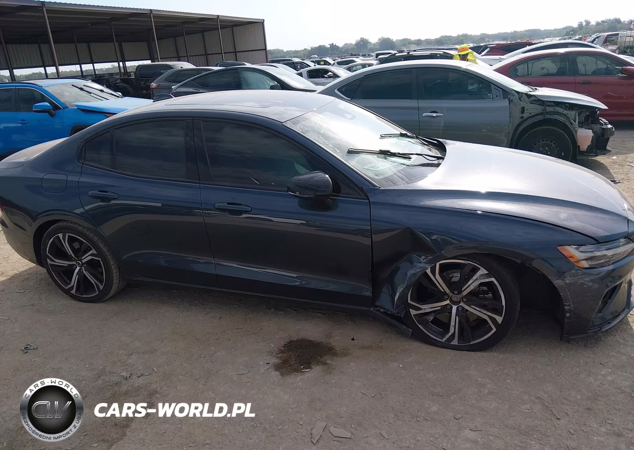 2024 Volvo S60 B5 Core Dark Theme VIN:7JRL12FK1RG319864 - 13
