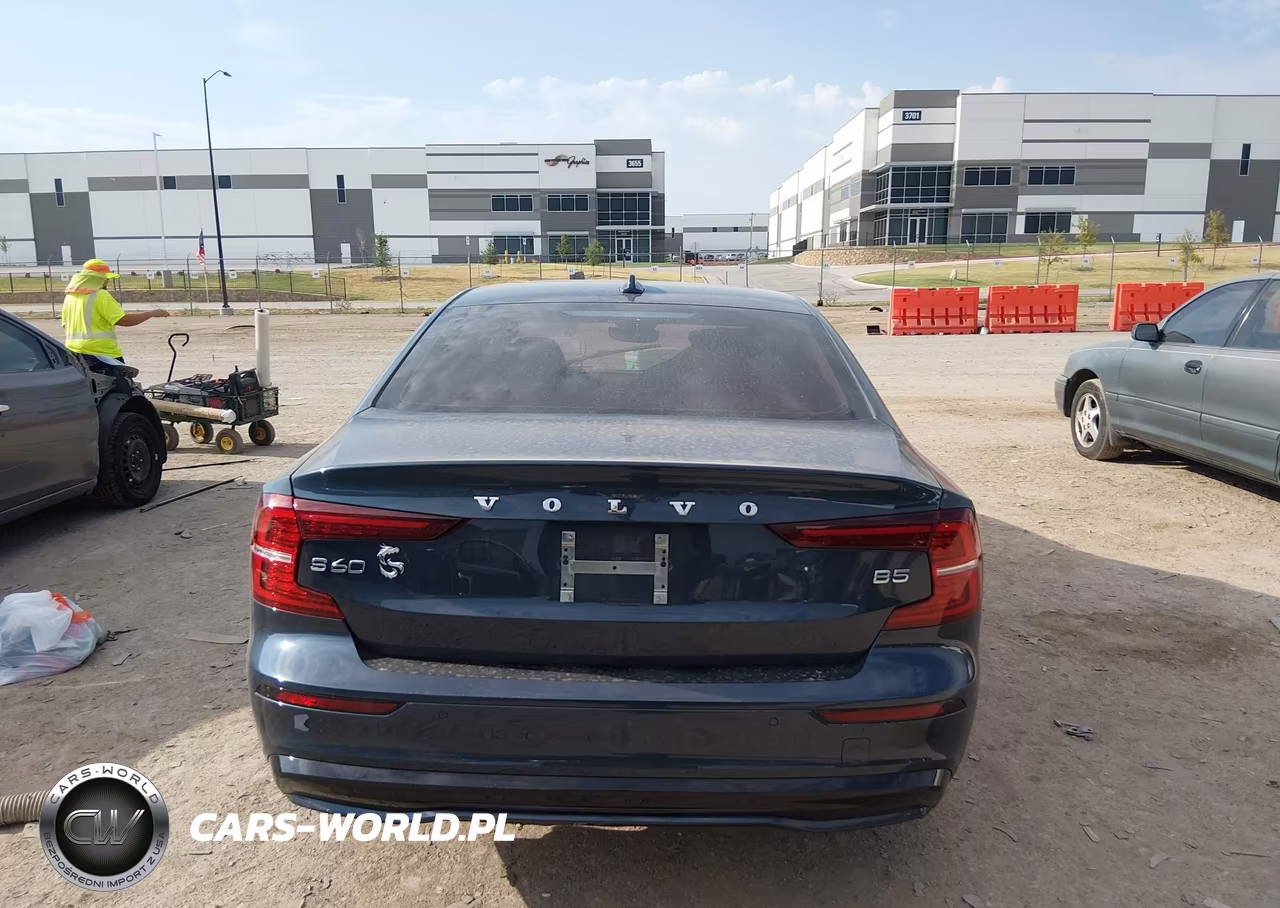 2024 Volvo S60 B5 Core Dark Theme VIN:7JRL12FK1RG319864 - 16