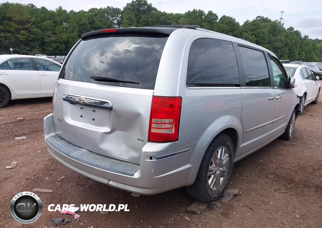 2008 Chrysler Town & Country Limited VIN:2A8HR64X58R826940 - 4