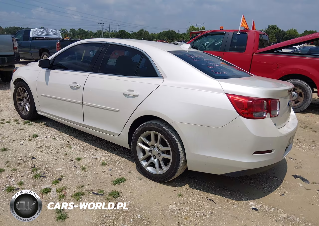 2014 Chevrolet Malibu 1Lt VIN:1G11C5SL0EF289040 - 3
