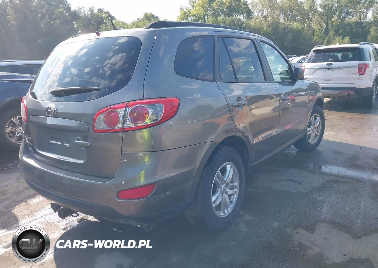 2012 Hyundai Santa Fe Gls VIN:5XYZG3AB6CG139441 - 4
