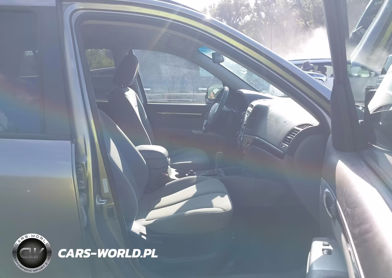 2012 Hyundai Santa Fe Gls VIN:5XYZG3AB6CG139441 - 5