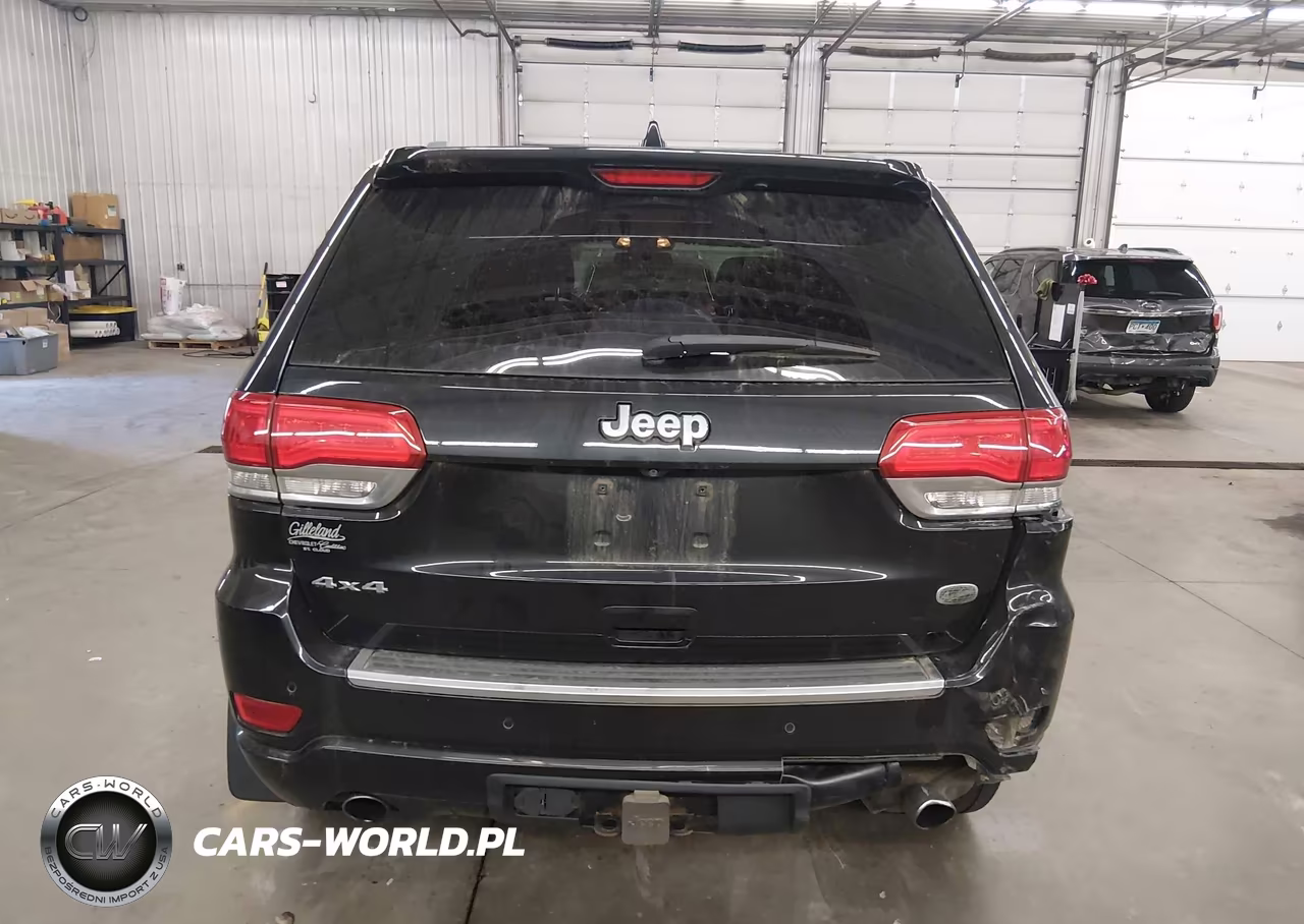 2014 Jeep Grand Cherokee Overland VIN:1C4RJFCG4EC233143 - 17