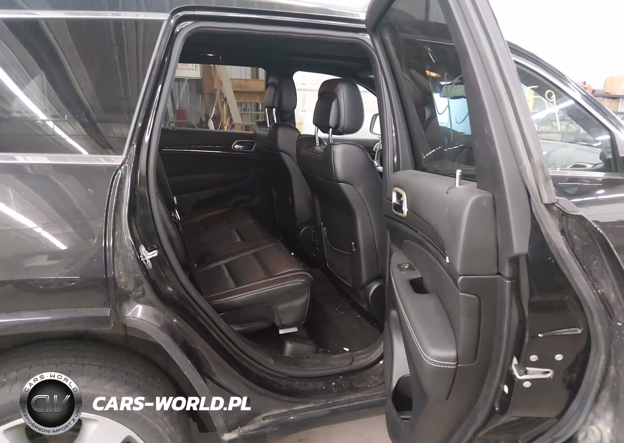2014 Jeep Grand Cherokee Overland VIN:1C4RJFCG4EC233143 - 8