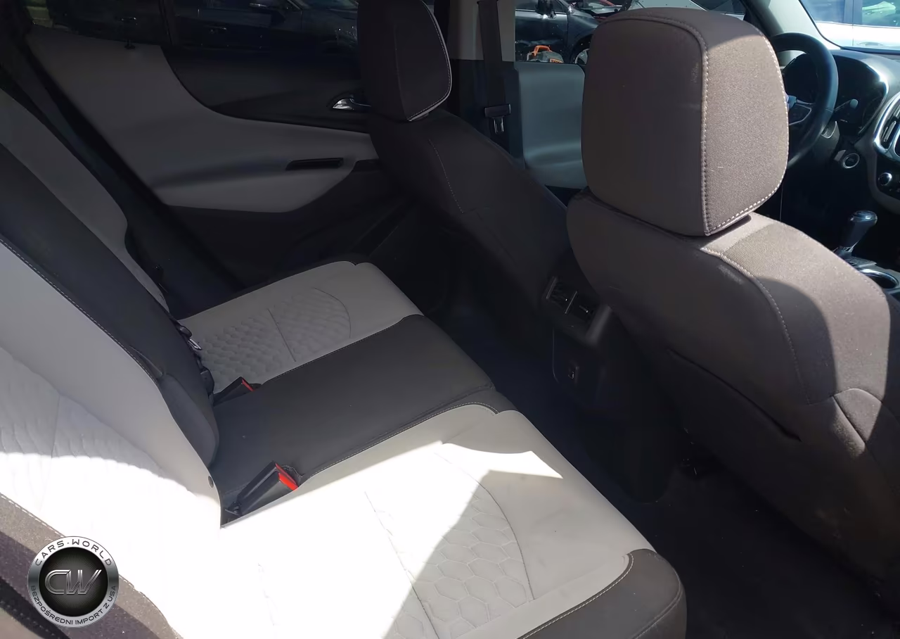 2019 Chevrolet Equinox Lt VIN:3GNAXKEVXKL250939 - 8