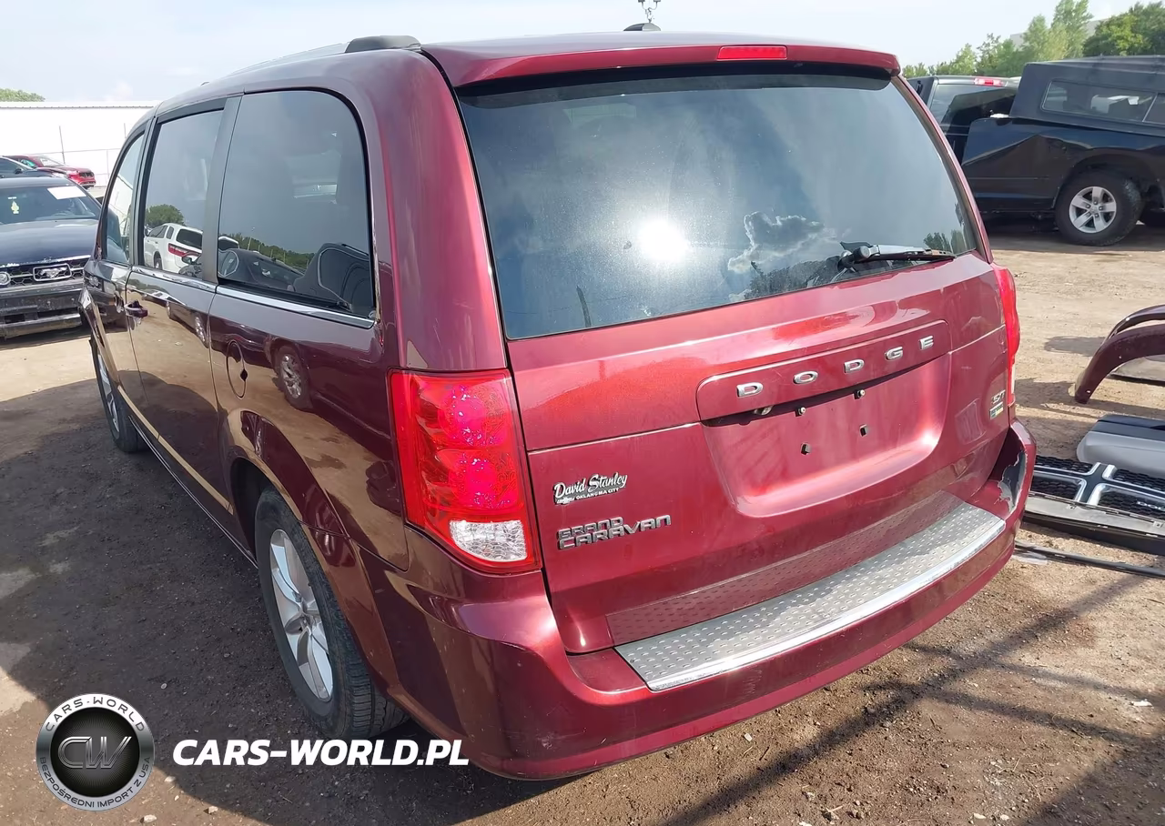 2019 Dodge Grand Caravan Sxt VIN:2C4RDGCG5KR546413 - 3