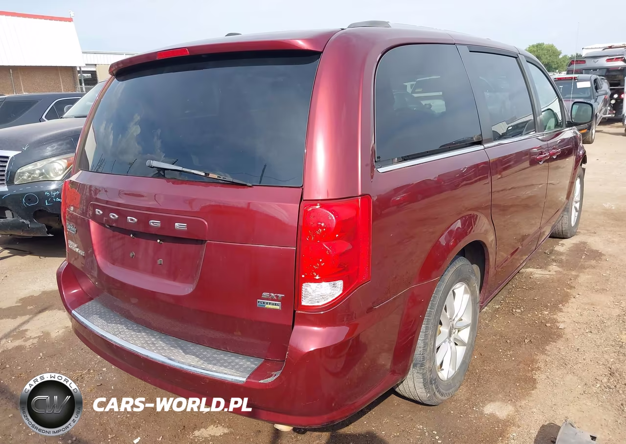 2019 Dodge Grand Caravan Sxt VIN:2C4RDGCG5KR546413 - 4