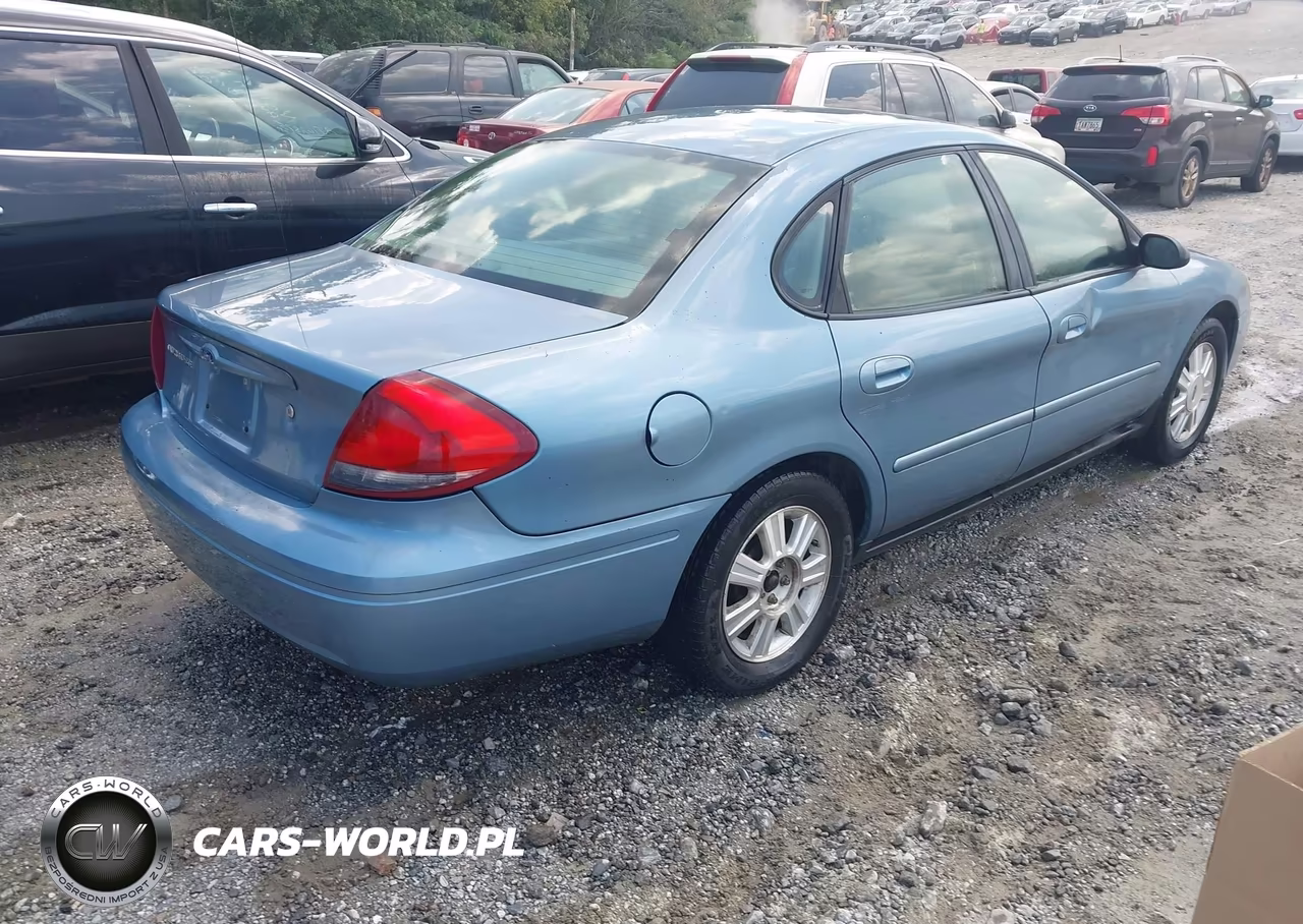 2005 Ford Taurus Se VIN:1FAFP53UX5A244375 - 4