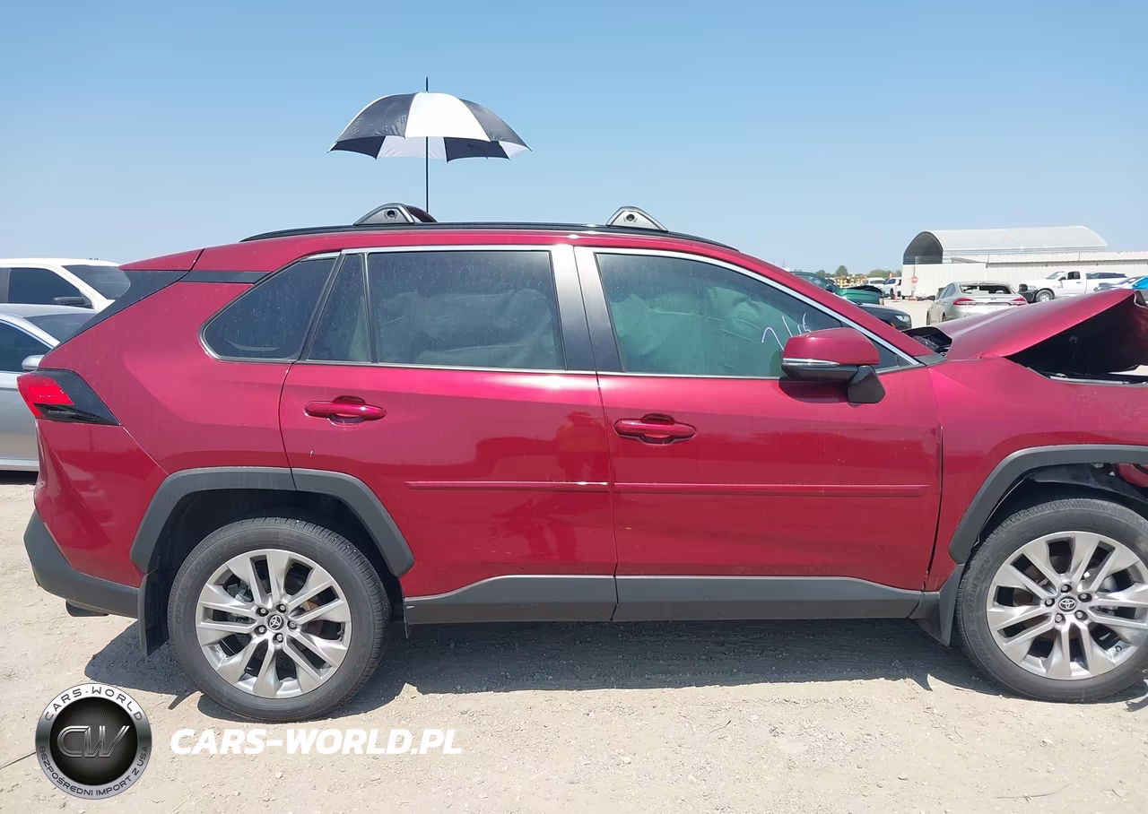 2025 Toyota Rav4 Xle Premium VIN:2T3C1RFVXSW379573 - 13