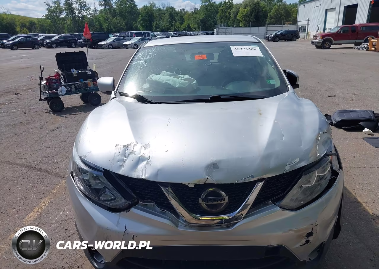 2018 Nissan Rogue Sport S VIN:JN1BJ1CR7JW258538 - 12