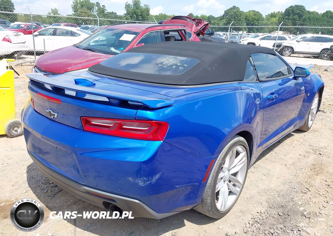 2017 Chevrolet Camaro 2Lt VIN:1G1FD3DX8H0114176 - 4