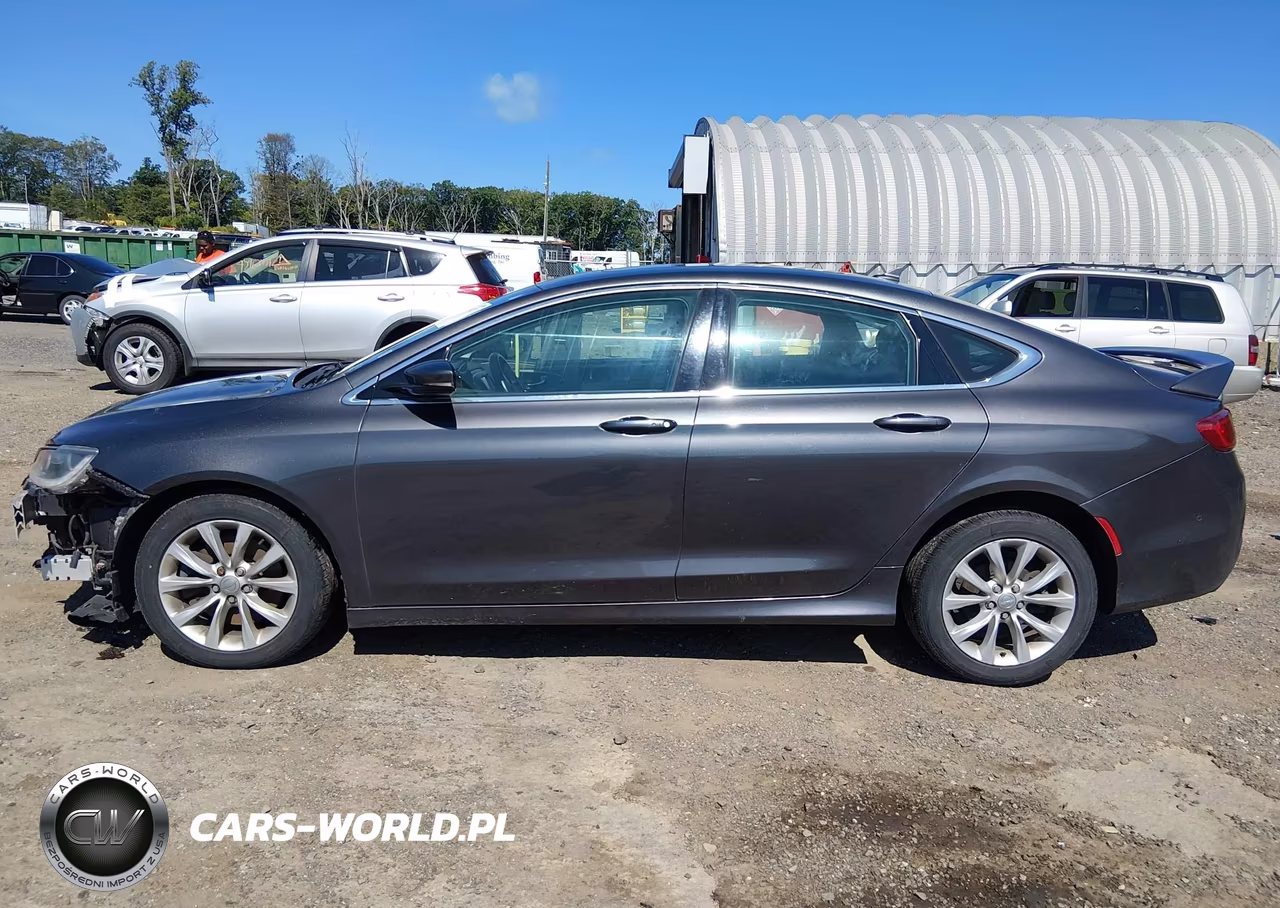 2016 Chrysler 200 C Platinum VIN:1C3CCCCG9GN170616 - 15