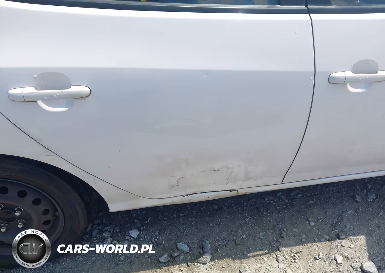 2010 Hyundai Elantra Gls VIN:KMHDU4AD4AU198196 - 12
