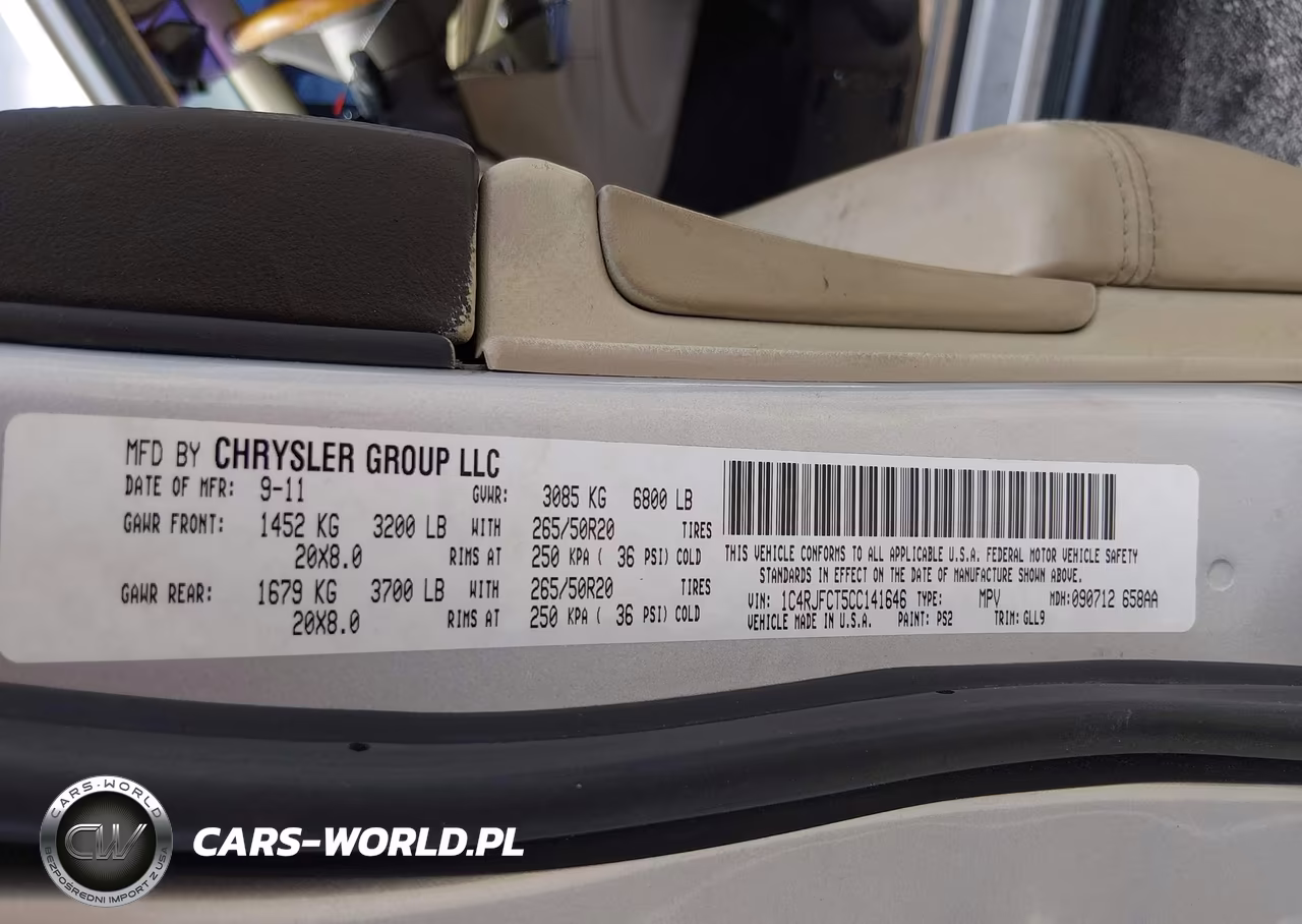 2012 Jeep Grand Cherokee Overland VIN:1C4RJFCT5CC141646 - 9