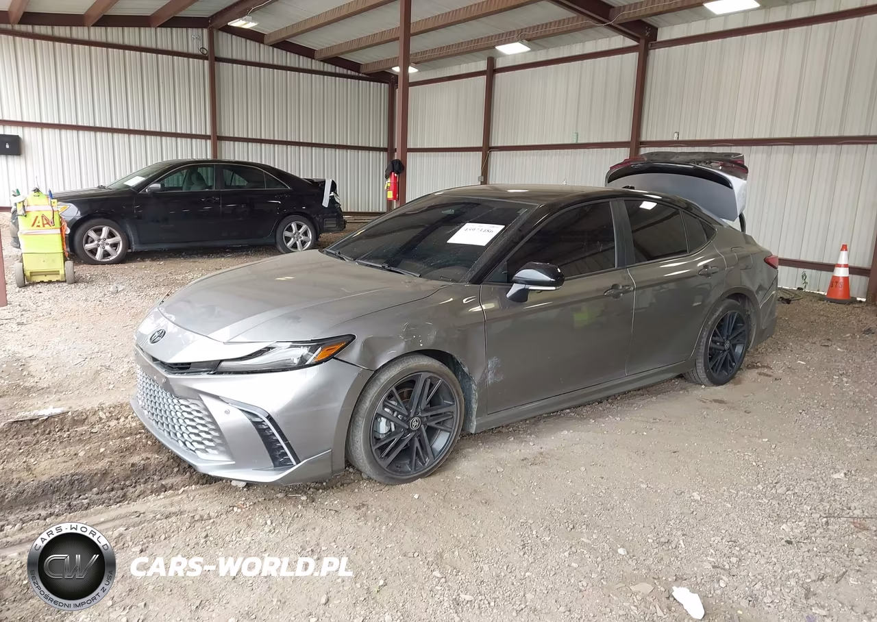 2026 Toyota Camry Xse VIN:4T1DAACK2TU668196 - 2