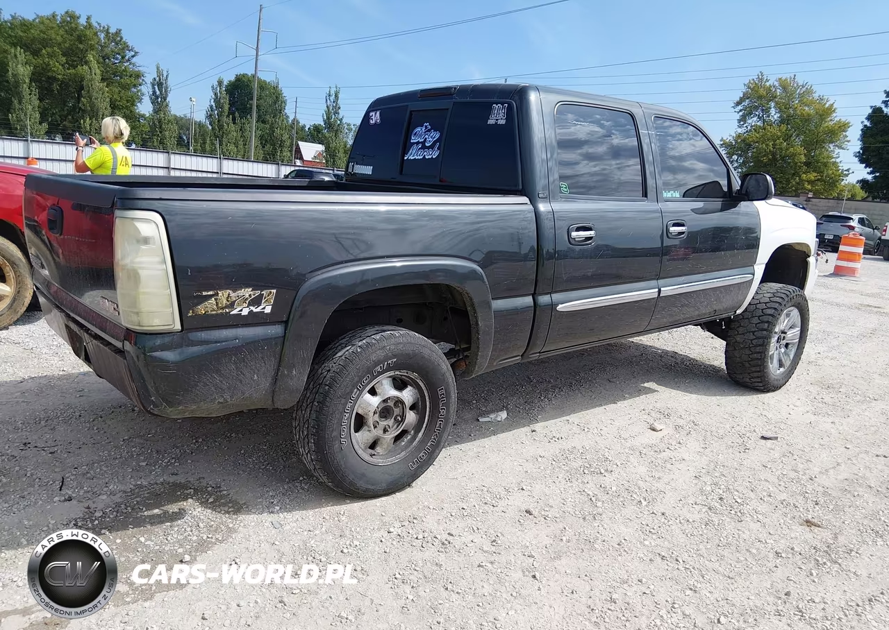 2005 GMC Sierra 1500 Slt VIN:2GTEK13T351258052 - 4