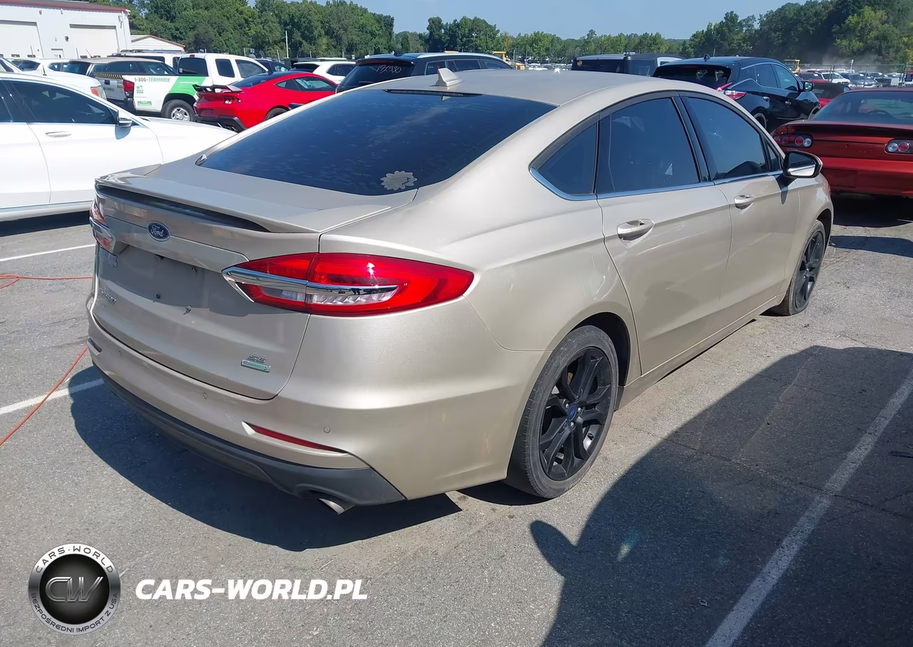 2019 Ford Fusion Se VIN:3FA6P0HDXKR103609 - 4