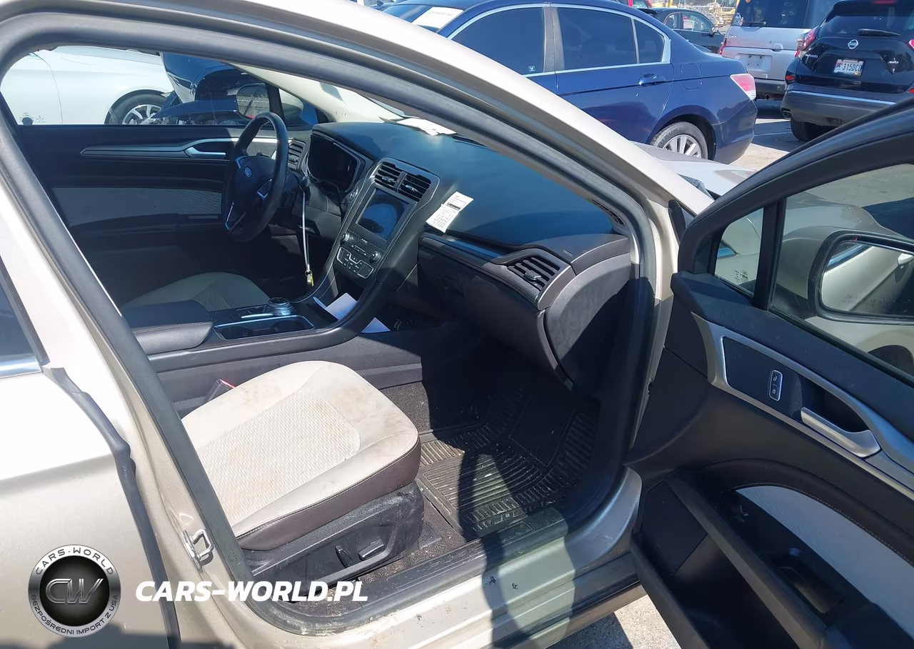 2019 Ford Fusion Se VIN:3FA6P0HDXKR103609 - 5