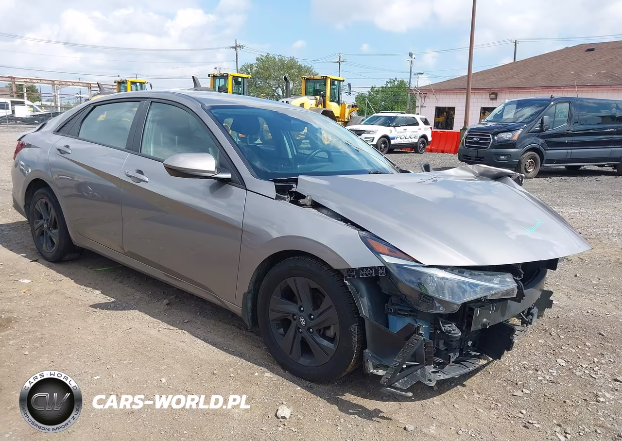 2022 Hyundai Elantra Sel