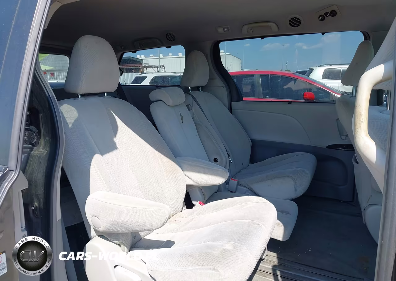 2011 Toyota Sienna Le V6 VIN:5TDKK3DC9BS157342 - 18
