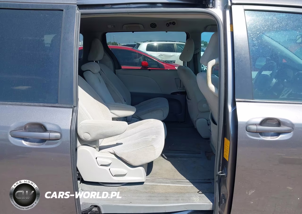 2011 Toyota Sienna Le V6 VIN:5TDKK3DC9BS157342 - 8