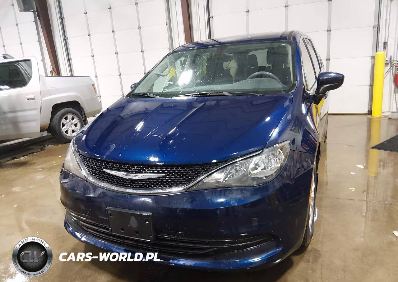 2017 Chrysler Pacifica Touring VIN:2C4RC1DG9HR517794 - 12