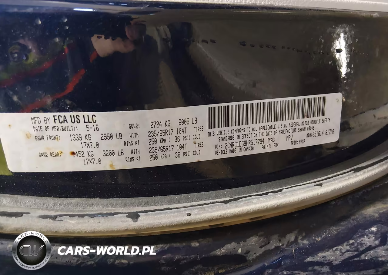 2017 Chrysler Pacifica Touring VIN:2C4RC1DG9HR517794 - 9