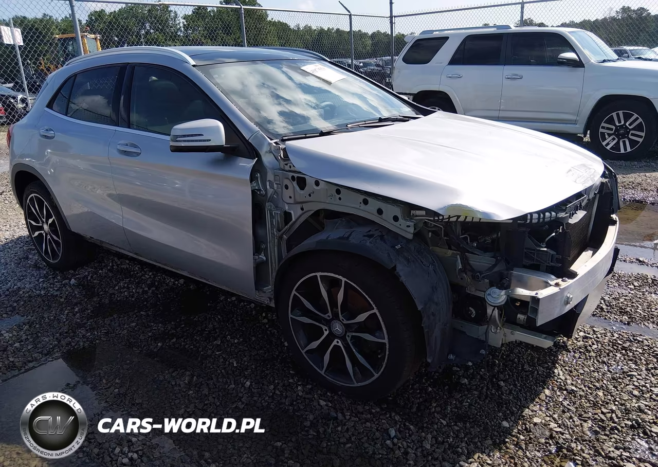2016 Mercedes-Benz Gla 250 4Matic – zdjęcie 1 z 22