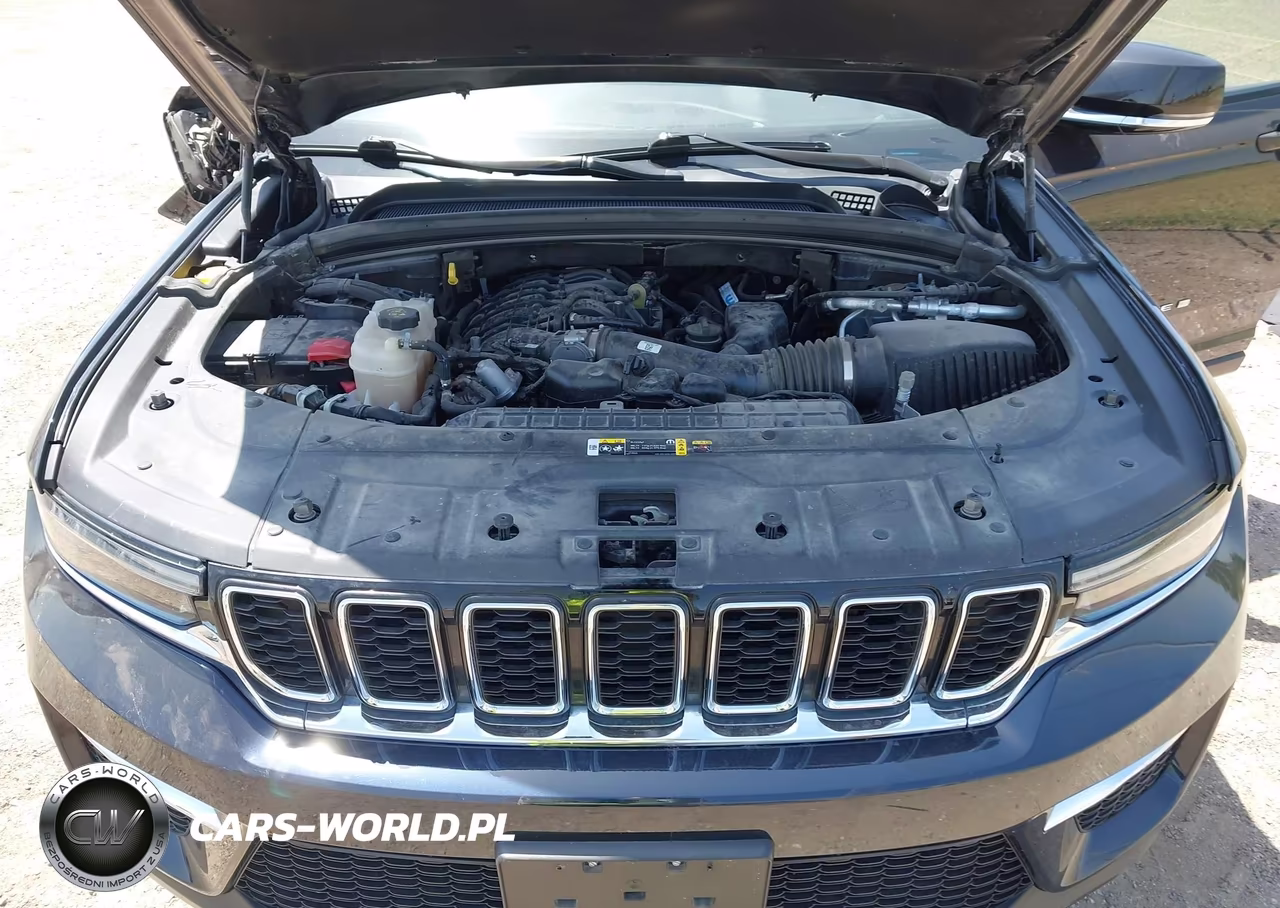 2023 Jeep Grand Cherokee Limited 4X2 VIN:1C4RJGBG7P8891438 - 10