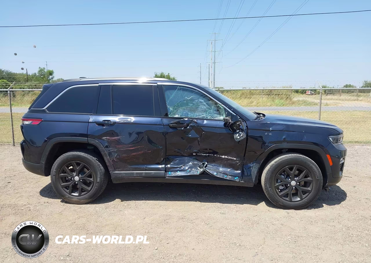 2023 Jeep Grand Cherokee Limited 4X2 VIN:1C4RJGBG7P8891438 - 13