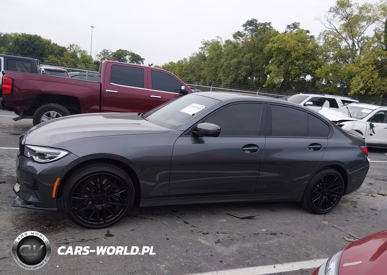 2019 BMW 330I xDrive VIN:3MW5R7J52K8A04944 - 14