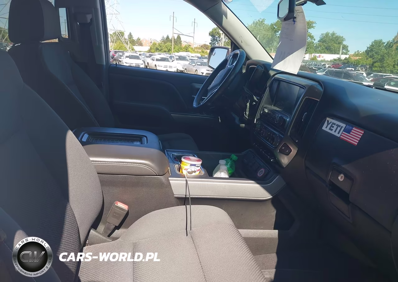 2018 Chevrolet Silverado 1500 2Lt VIN:3GCUKREC6JG472106 - 5