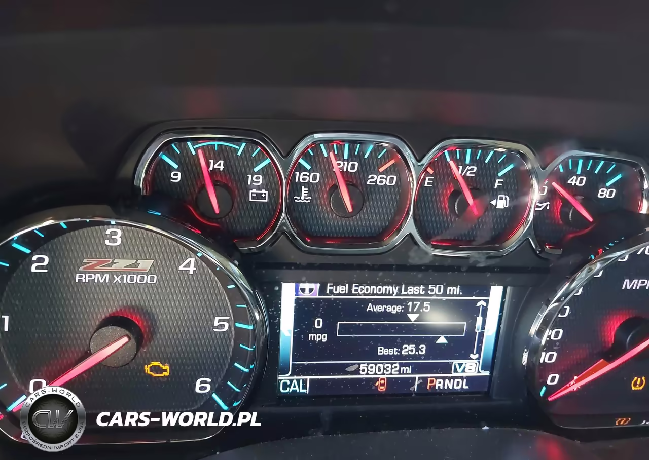 2018 Chevrolet Silverado 1500 2Lt VIN:3GCUKREC6JG472106 - 7