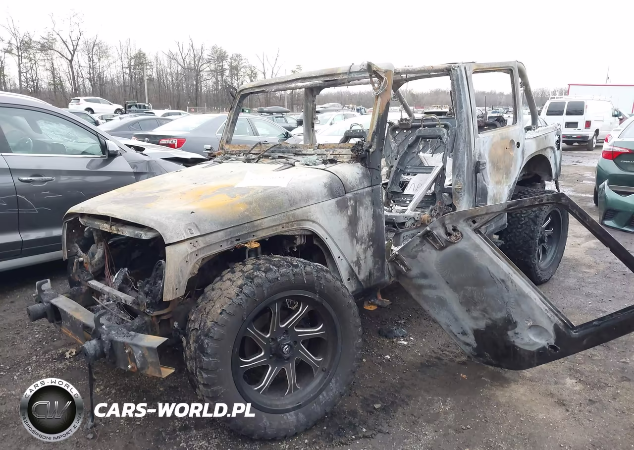 2007 Jeep Wrangler Unlimited Sahara VIN:1J4GA591X7L137910 - 6