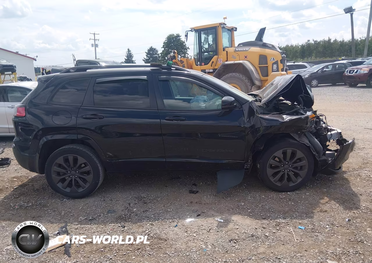 2019 Jeep Cherokee High Altitude 4X4 VIN:1C4PJMDX3KD407218 - 13