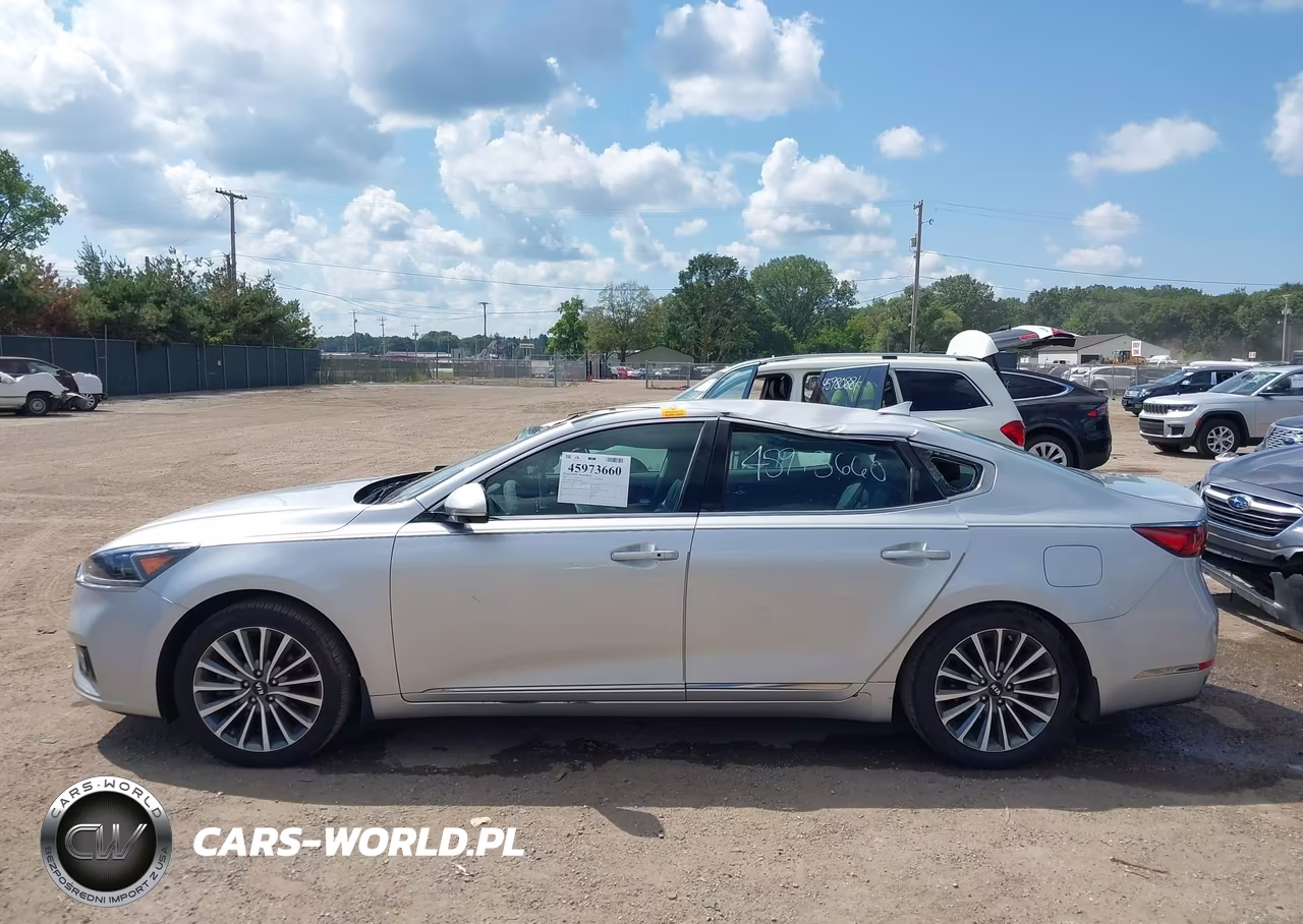 2017 Kia Cadenza Premium VIN:KNALB4J10H5055520 - 14