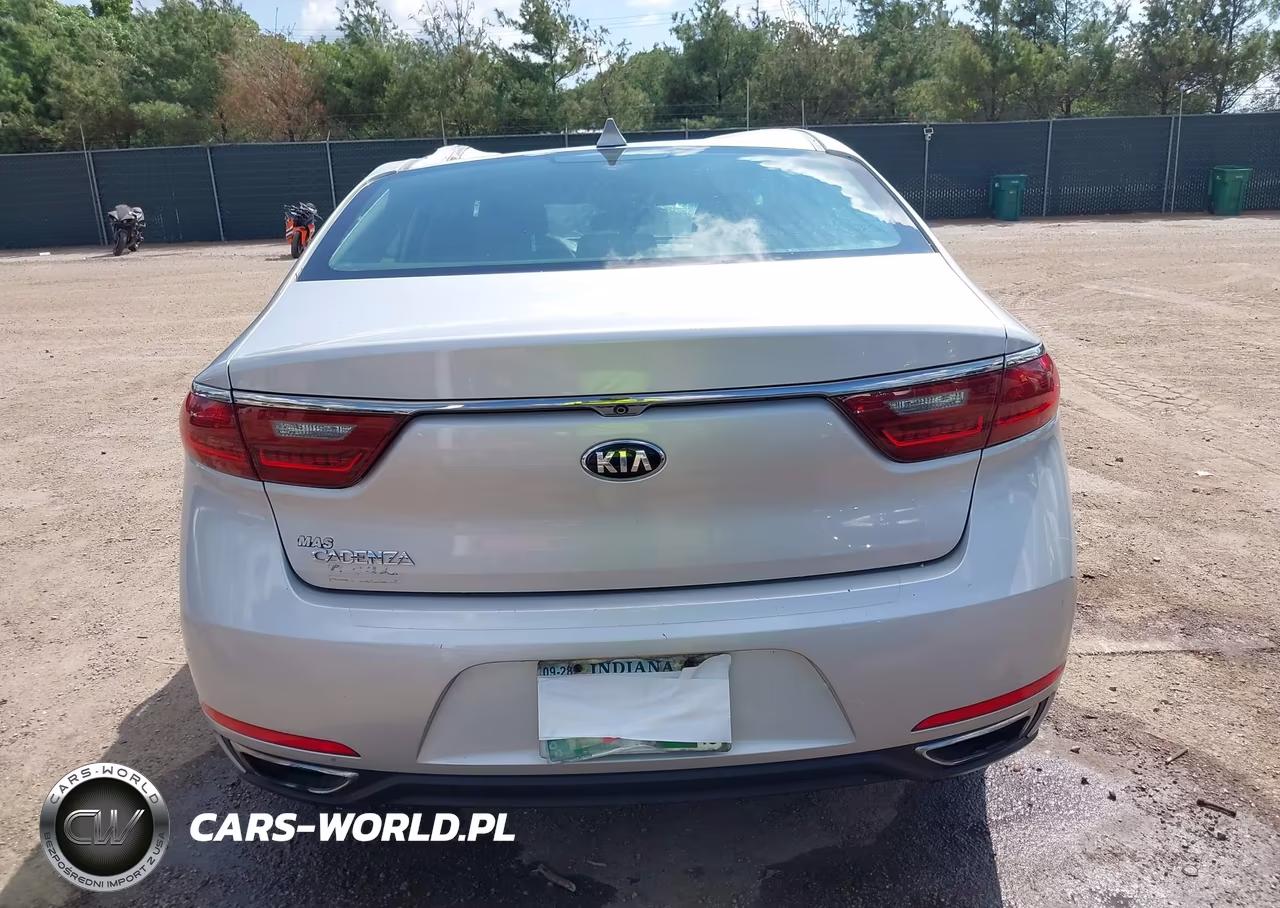 2017 Kia Cadenza Premium VIN:KNALB4J10H5055520 - 16