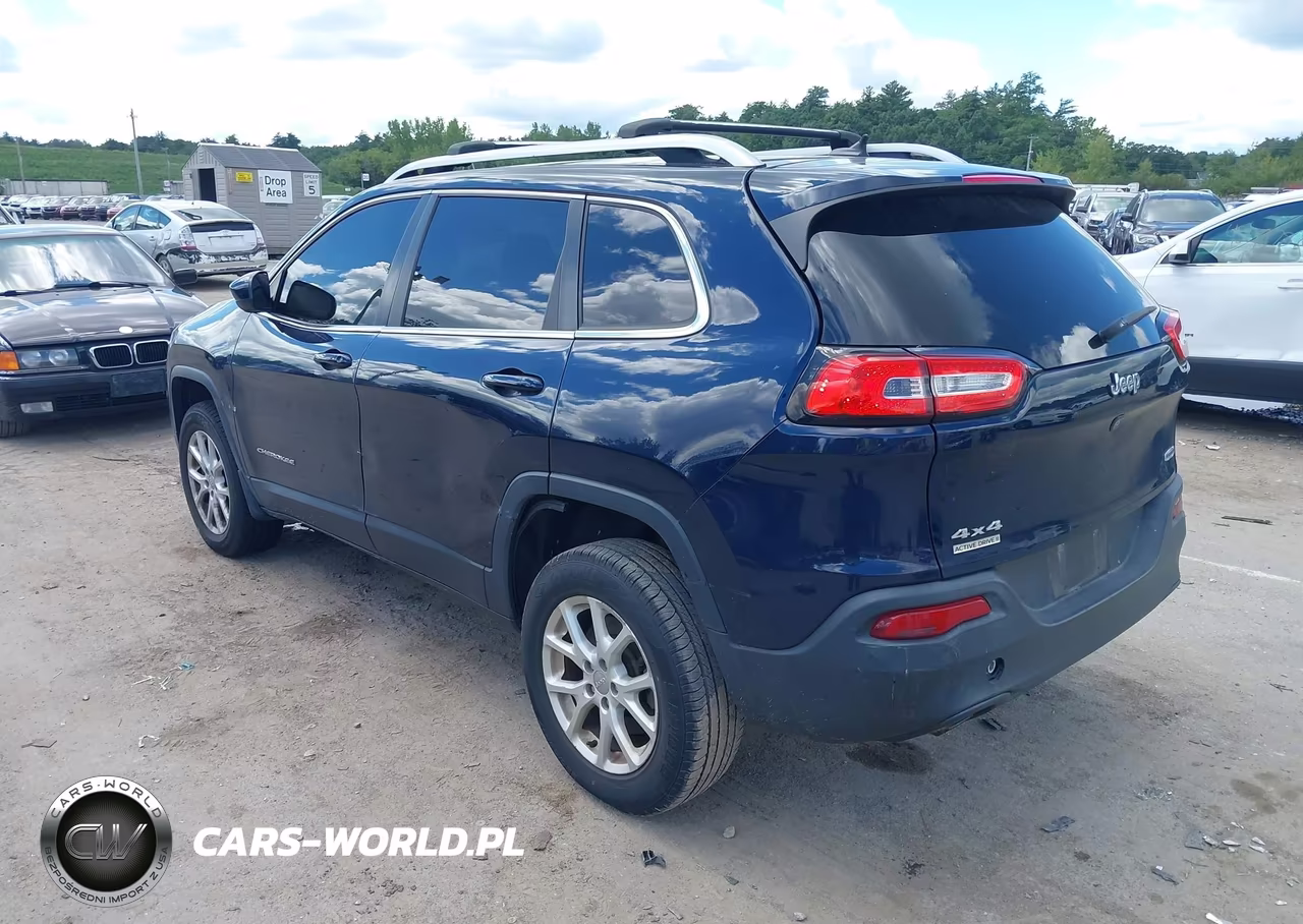 2014 Jeep Cherokee Latitude VIN:1C4PJMCB7EW270010 - 3