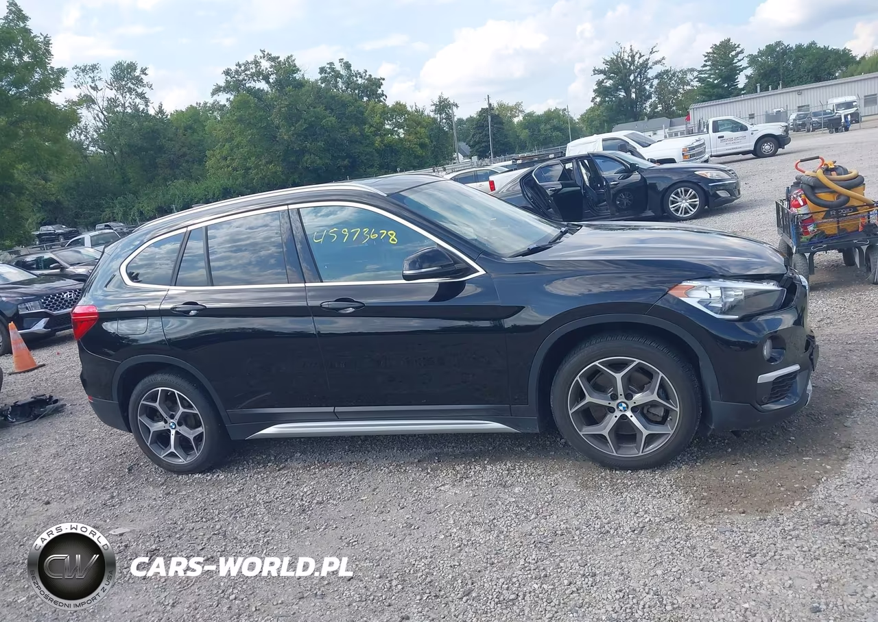 2019 BMW X1 Sdrive28I VIN:WBXHU7C58K3H46632 - 13