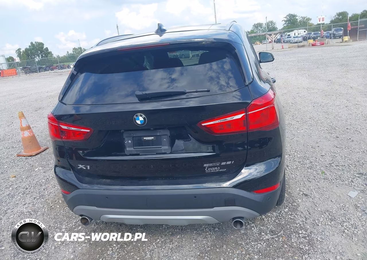 2019 BMW X1 Sdrive28I VIN:WBXHU7C58K3H46632 - 16