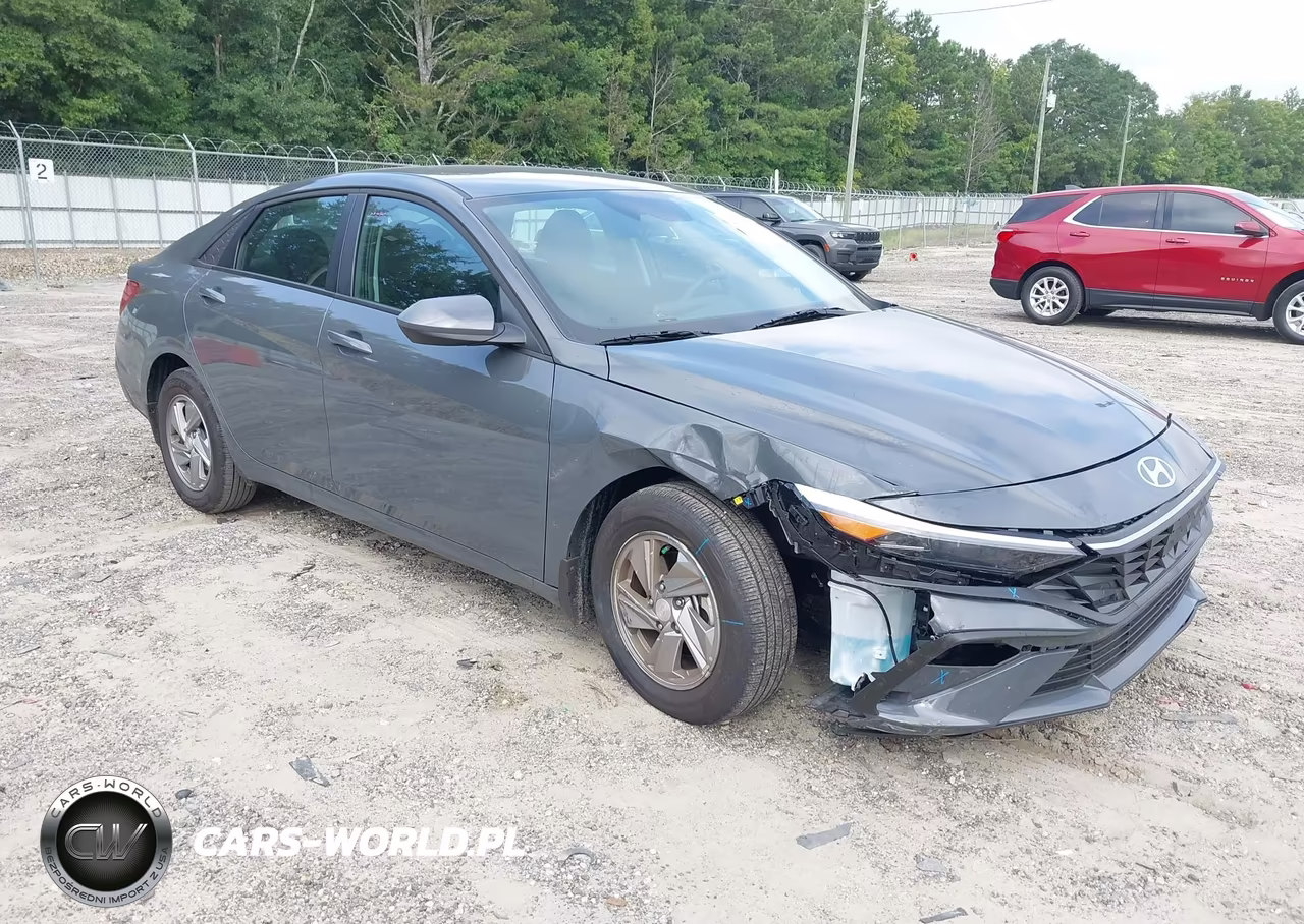 2026 Hyundai Elantra Se – zdjęcie 1 z 18