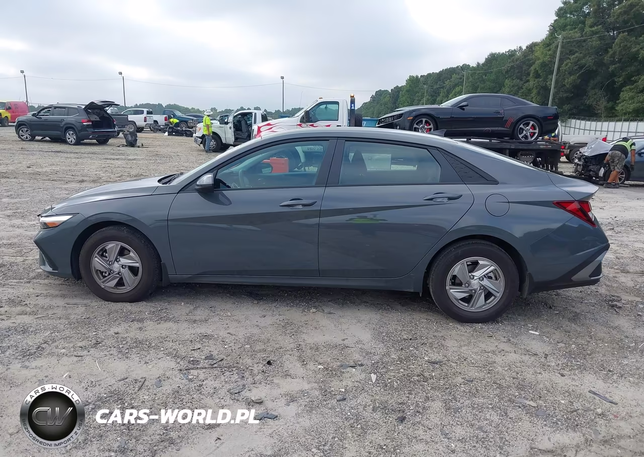 2026 Hyundai Elantra Se VIN:KMHLL4DG5TU200349 - 15