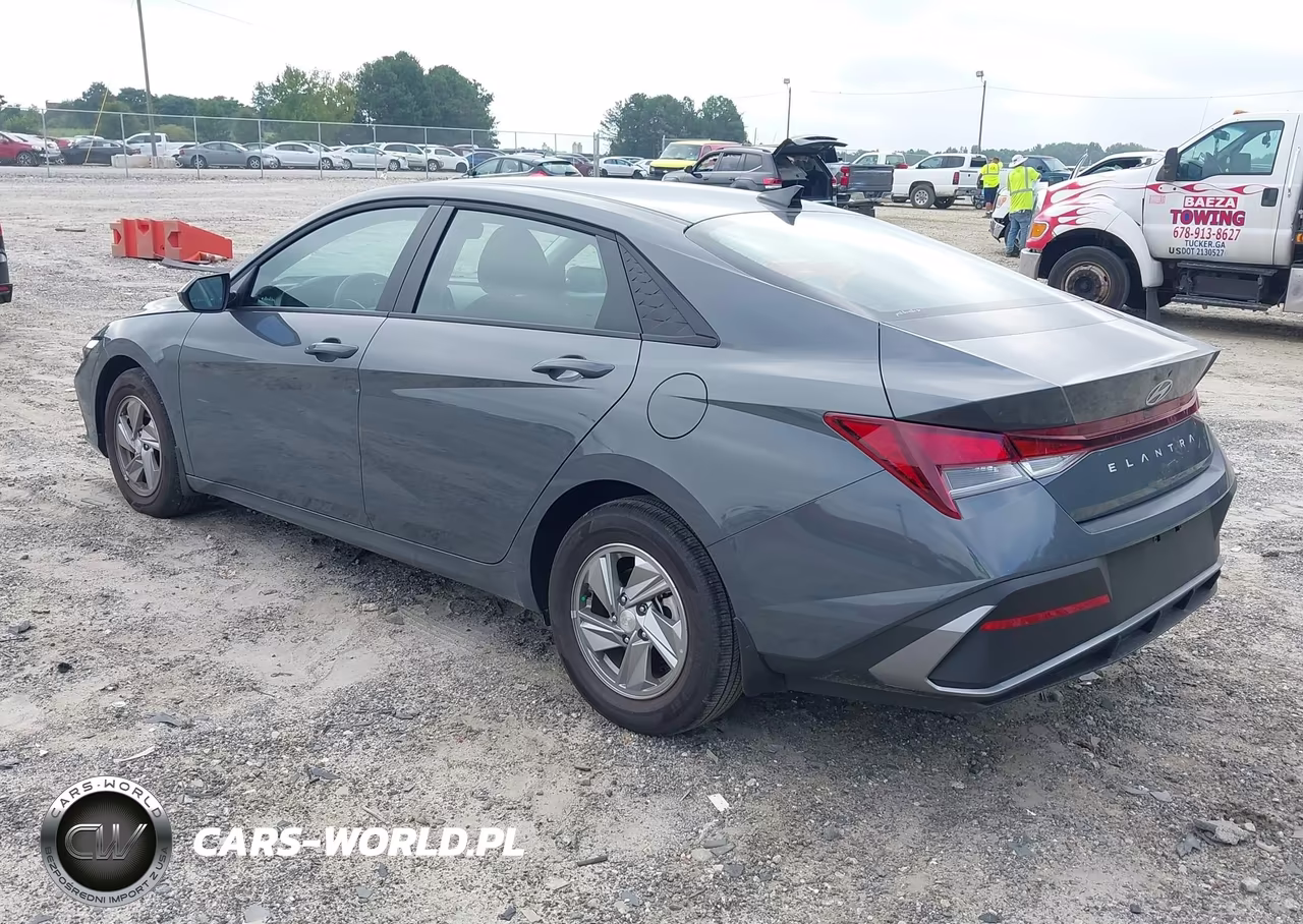 2026 Hyundai Elantra Se VIN:KMHLL4DG5TU200349 - 3