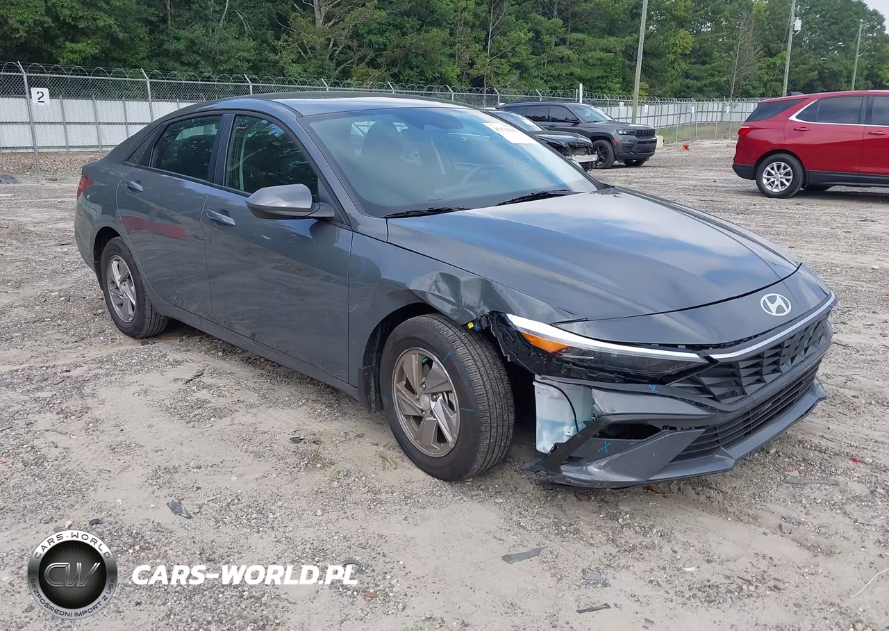 2026 Hyundai Elantra Se VIN:KMHLL4DG5TU200349 - 6