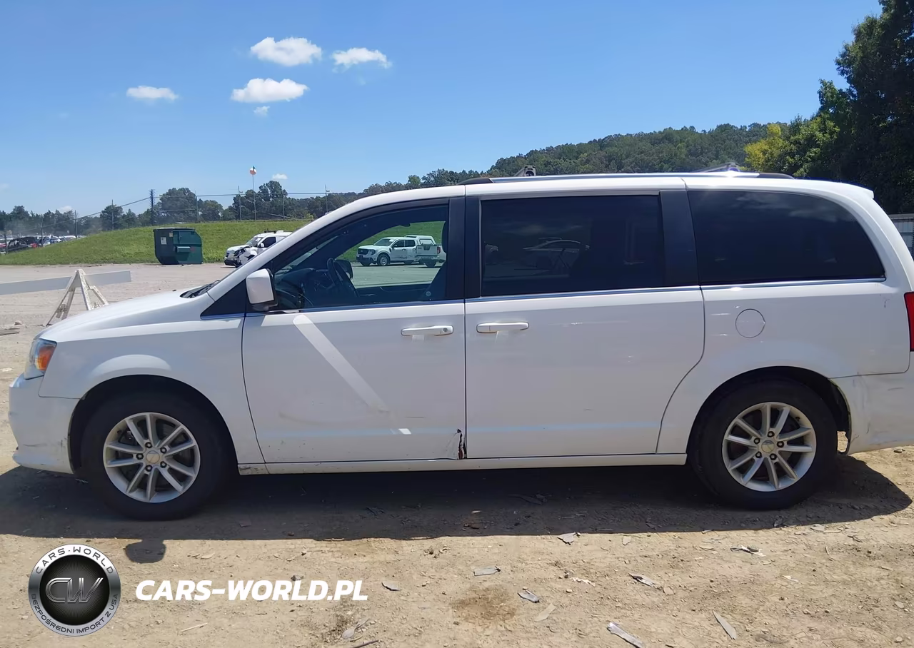2018 Dodge Grand Caravan Sxt VIN:2C4RDGCG0JR266011 - 14