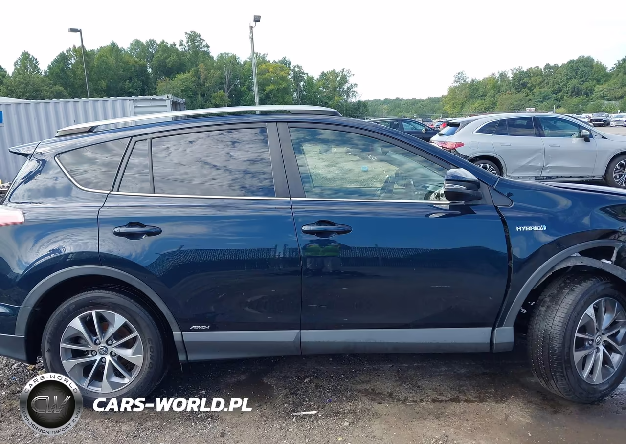 2018 Toyota Rav4 Hybrid Xle VIN:JTMRJREVXJD192860 - 13