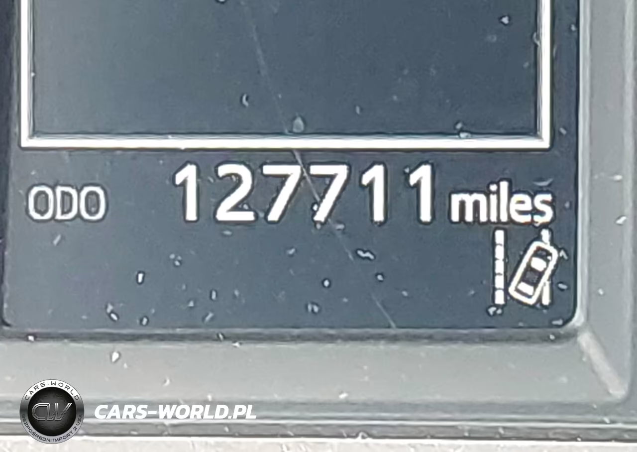 2018 Toyota Rav4 Hybrid Xle VIN:JTMRJREVXJD192860 - 15
