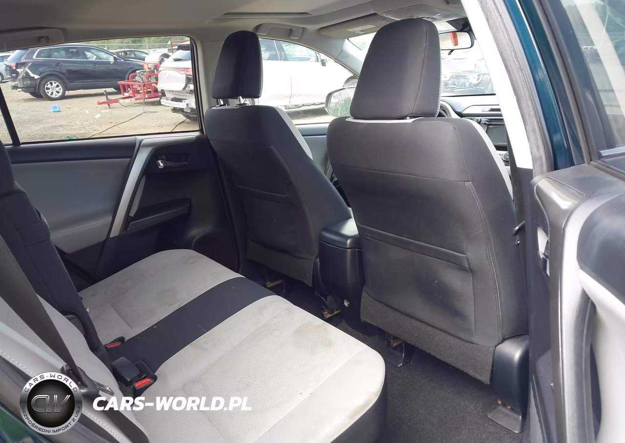 2018 Toyota Rav4 Hybrid Xle VIN:JTMRJREVXJD192860 - 8