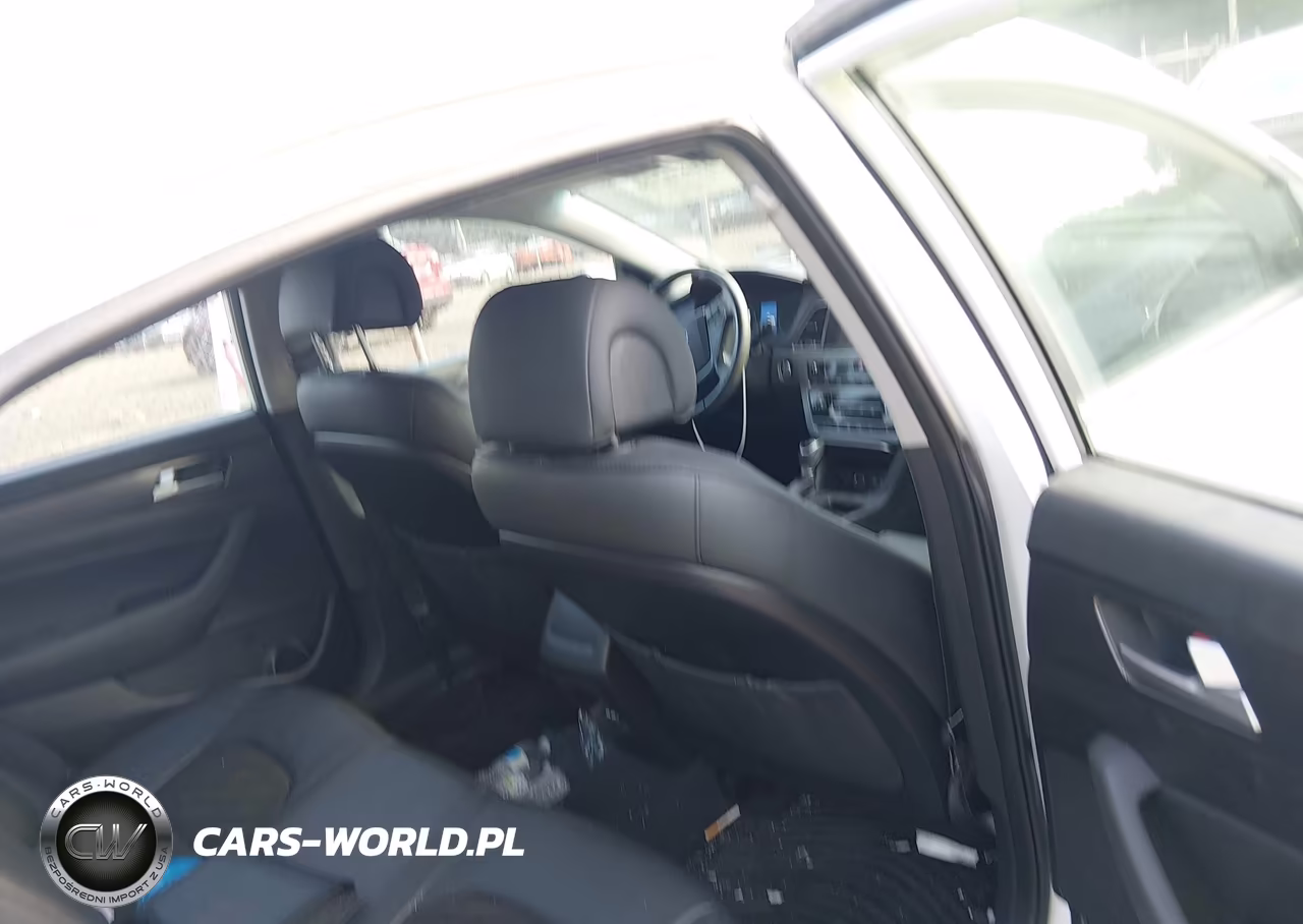 2017 Hyundai Sonata Sport VIN:5NPE34AF4HH588362 - 8