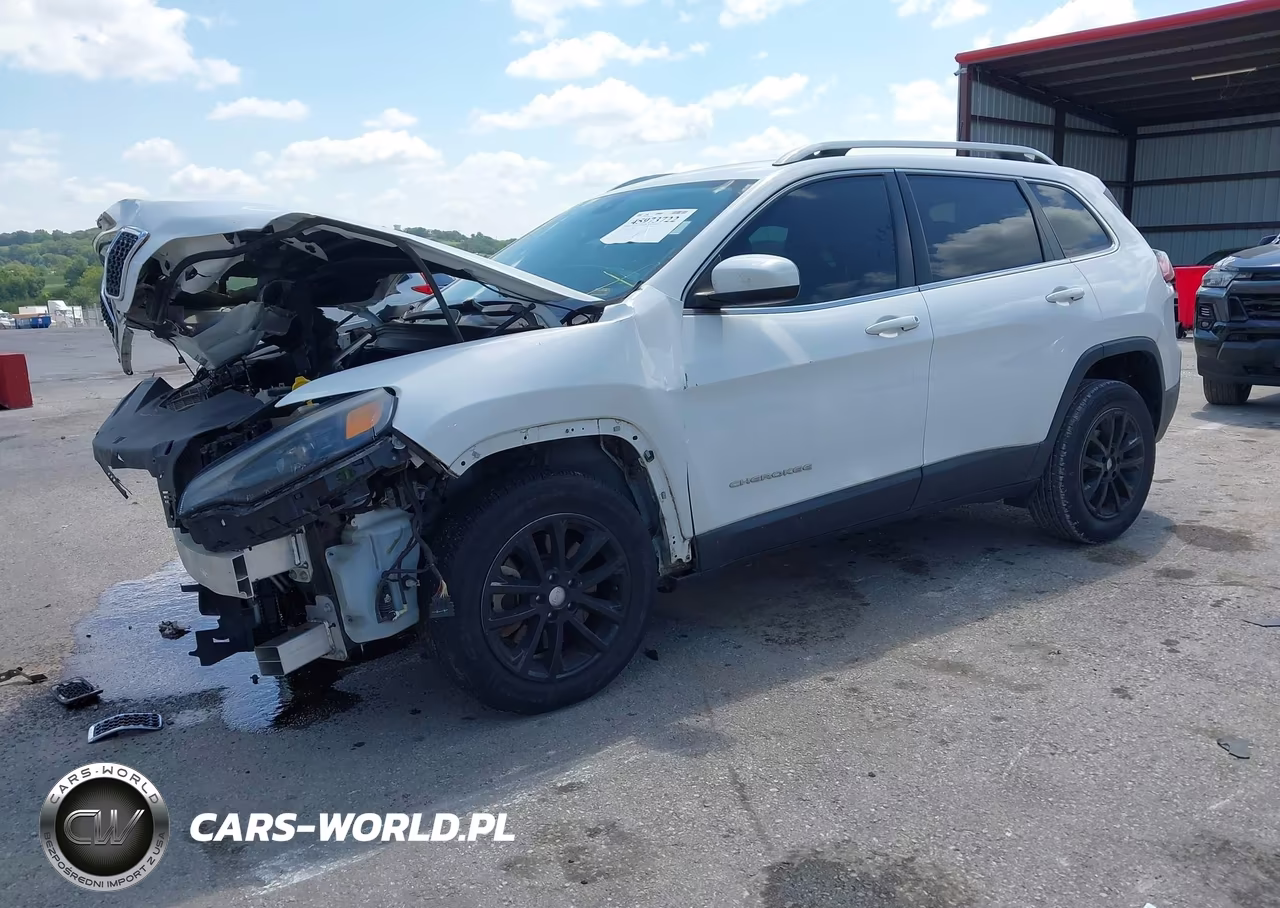 2019 Jeep Cherokee Latitude Fwd VIN:1C4PJLCB7KD340669 - 2